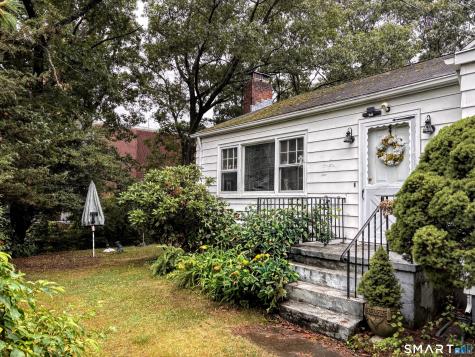 51 Overlook Street West Haven CT 06516
