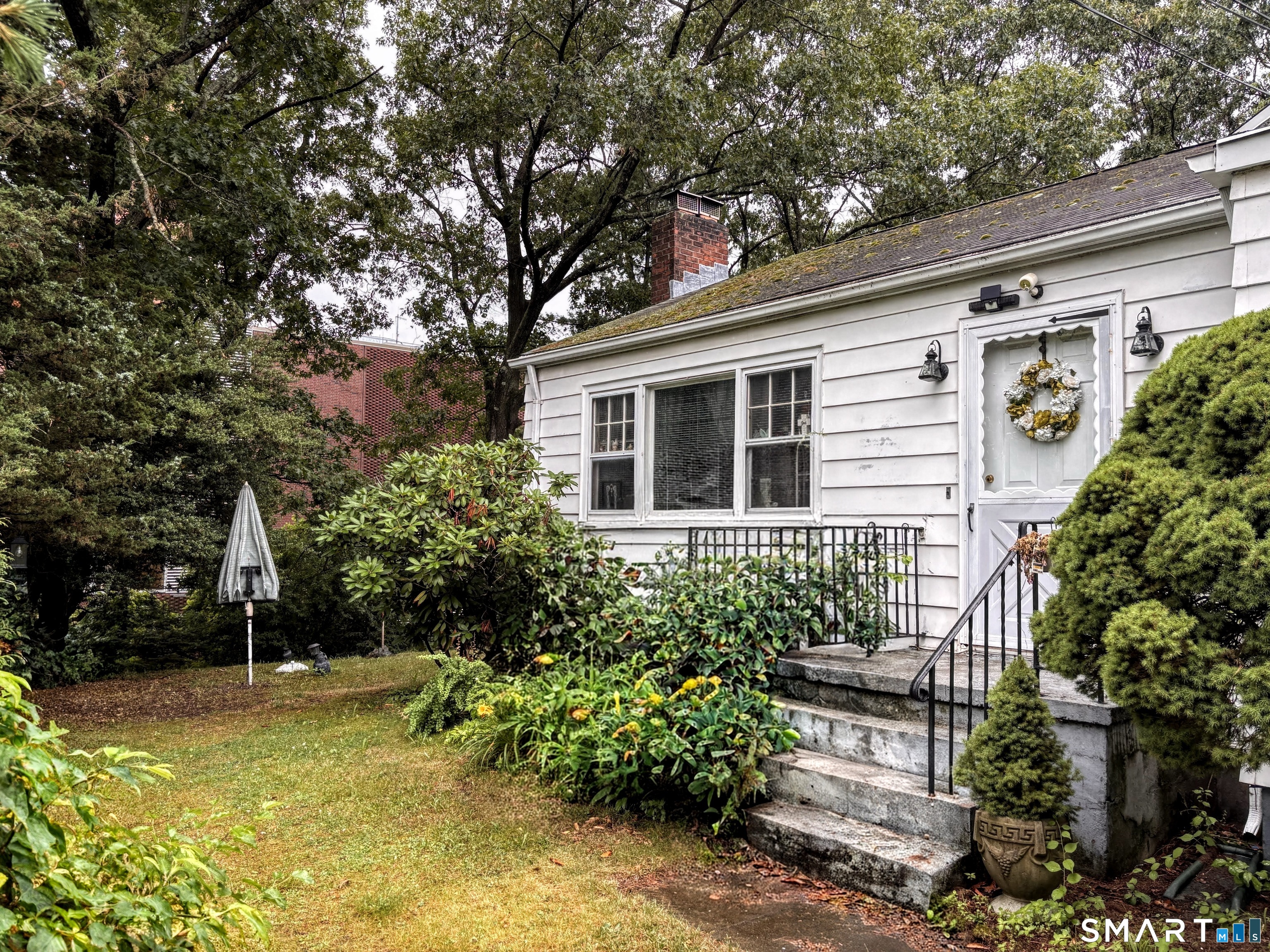 51 Overlook Street West Haven CT 06516
