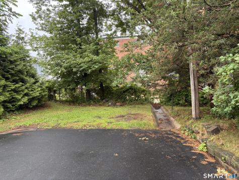 51 Overlook Street West Haven CT 06516