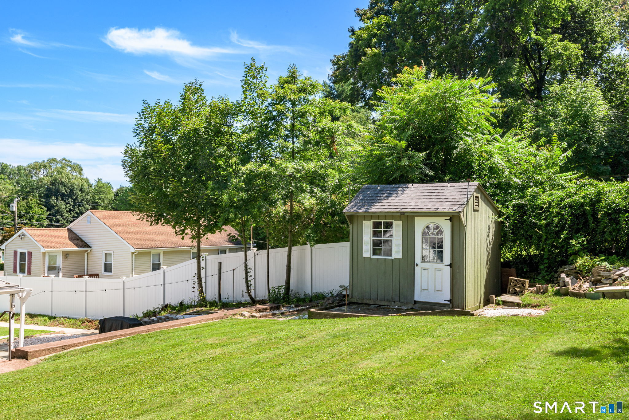 83 Jacobs Terrace Middletown CT 06457