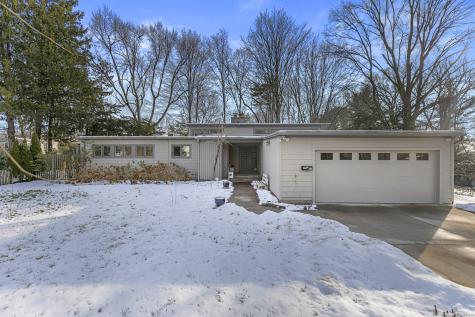 605 Ridge Road Hamden CT 06517