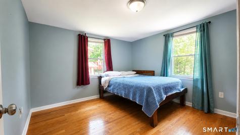 6 Sinclair Street Windsor CT 06095