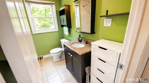 6 Sinclair Street Windsor CT 06095