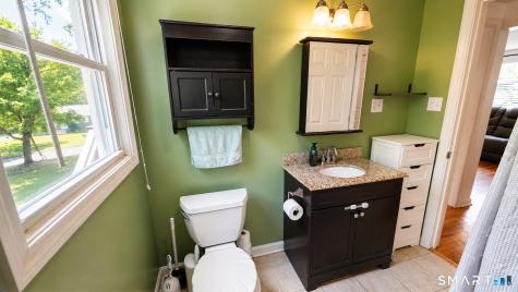 6 Sinclair Street Windsor CT 06095
