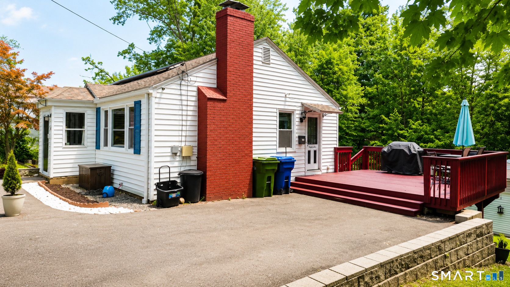 6 Sinclair Street Windsor CT 06095