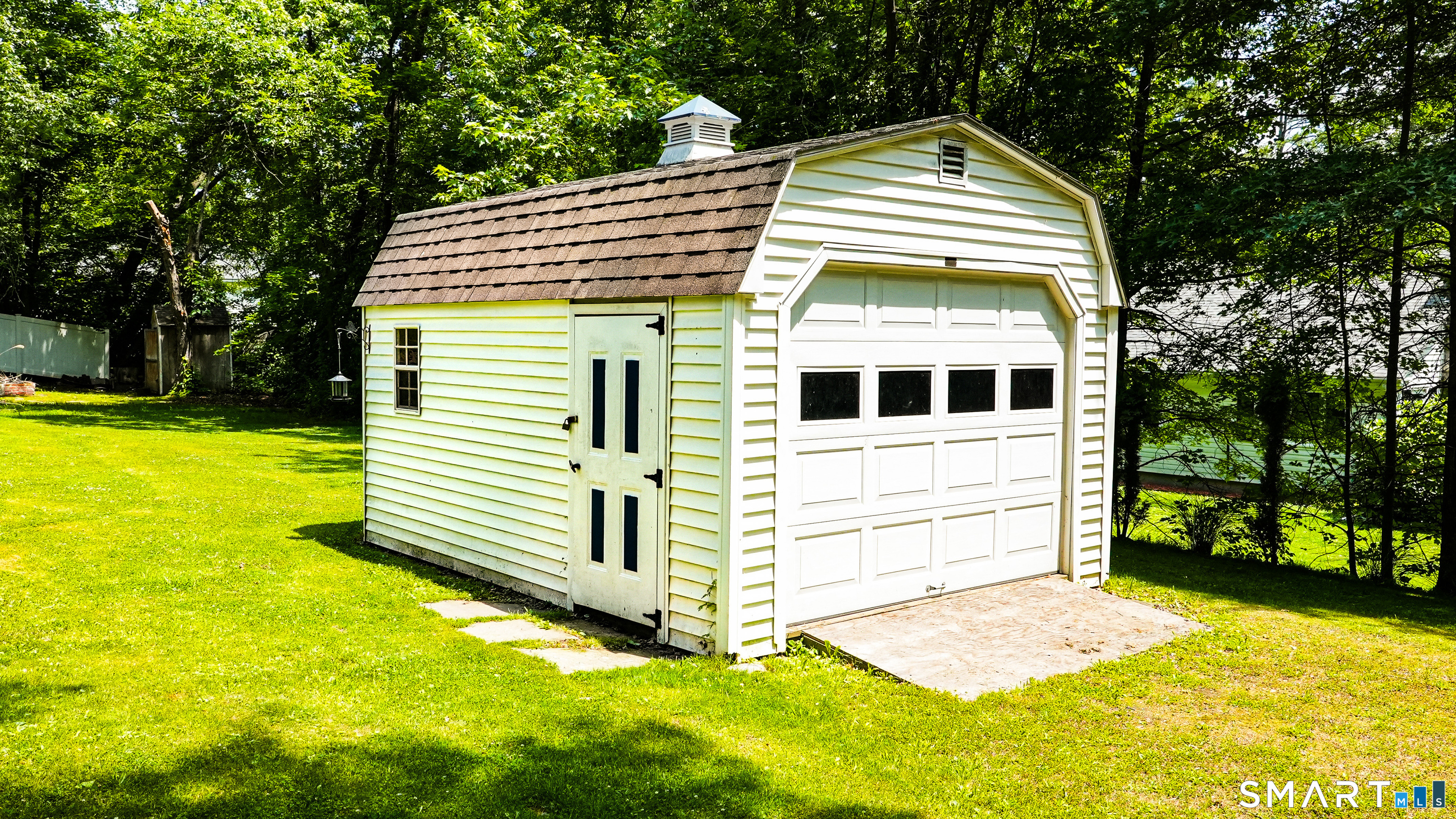 6 Sinclair Street Windsor CT 06095