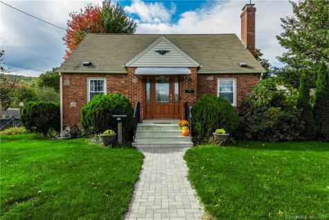 102 Lake Avenue Bristol CT 06010