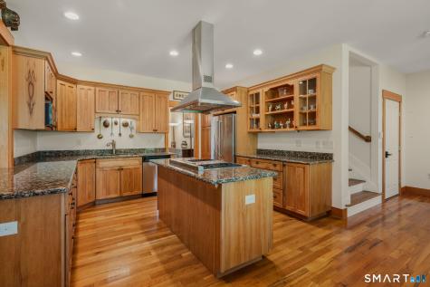 15 Juniper Lane Stonington CT 06378