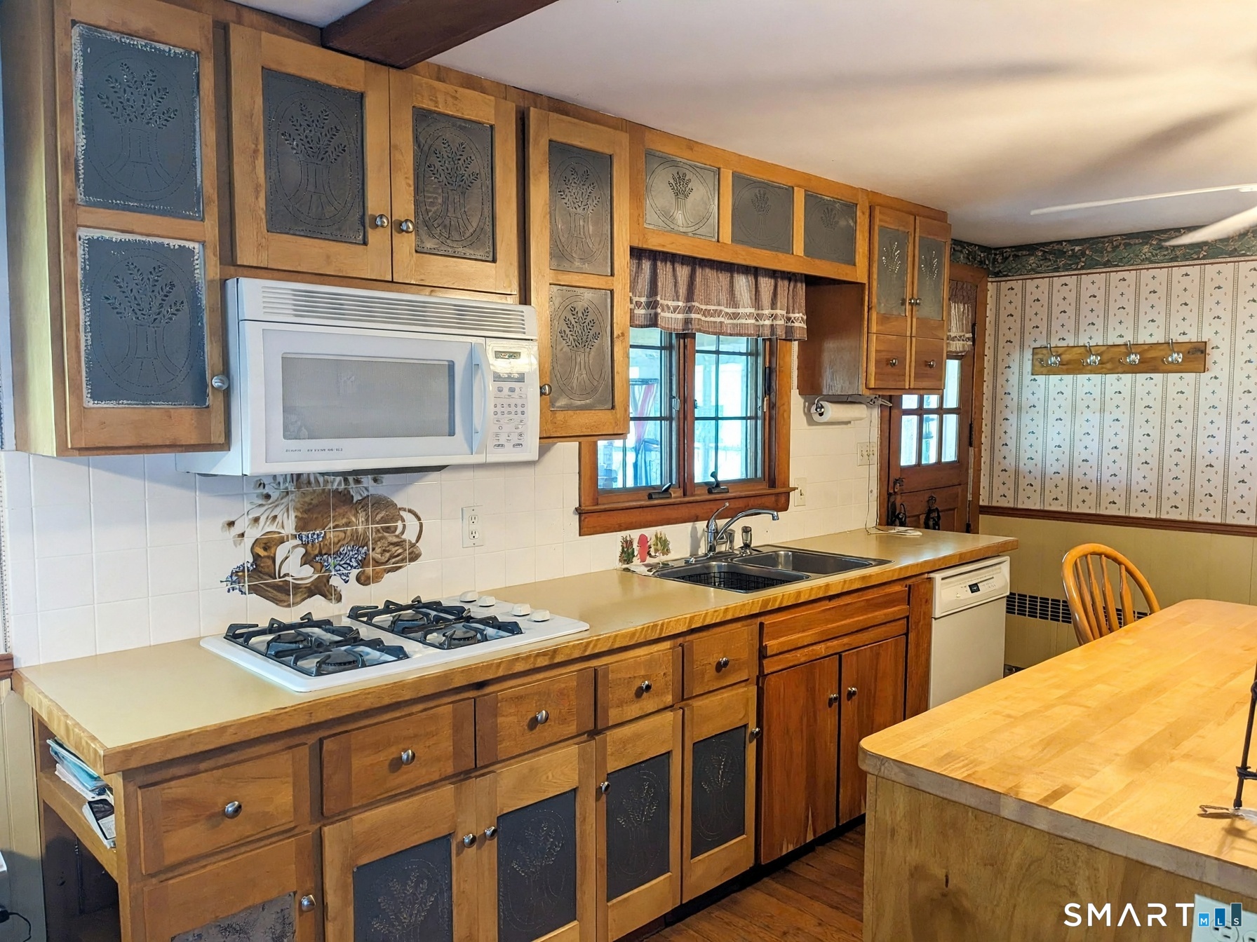 118 River Road Madison CT 06443