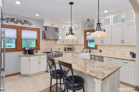 72 Dodgingtown Road Bethel CT 06801