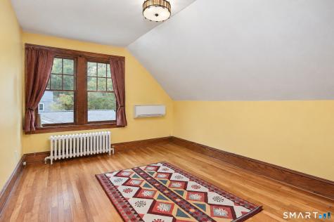 72 Dodgingtown Road Bethel CT 06801