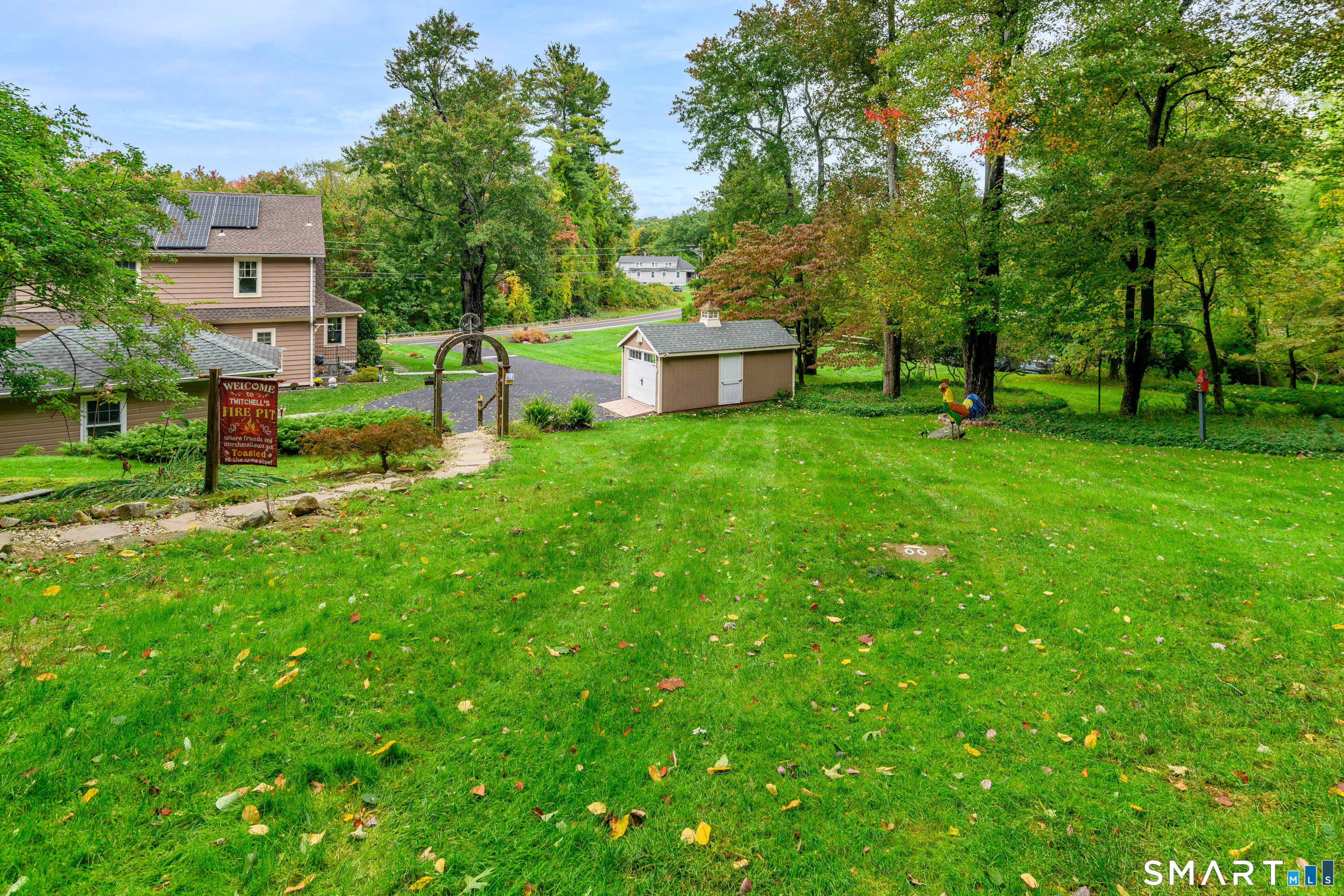 72 Dodgingtown Road Bethel CT 06801