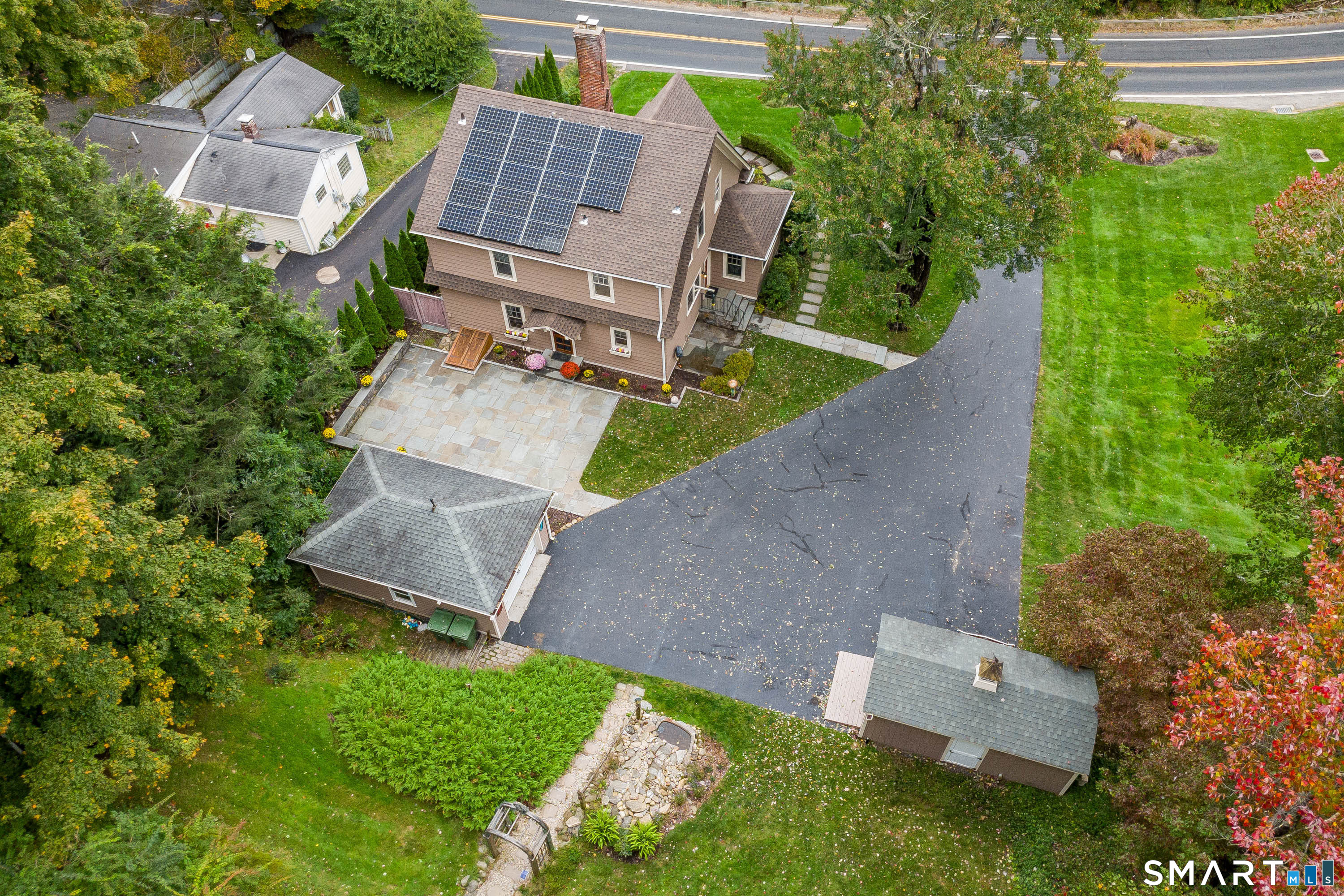 72 Dodgingtown Road Bethel CT 06801