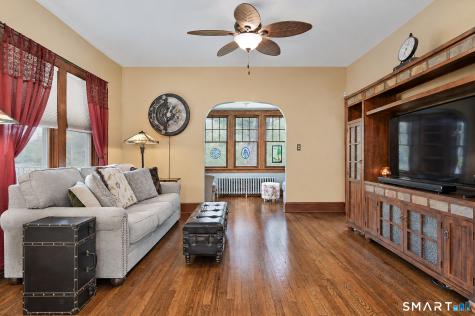 72 Dodgingtown Road Bethel CT 06801