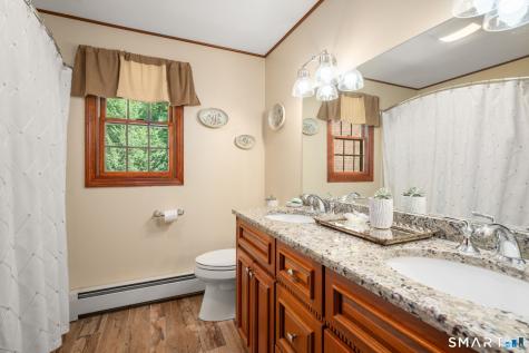 3289 Phelps Road Suffield CT 06093