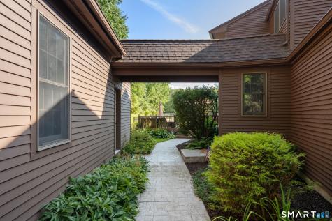 3289 Phelps Road Suffield CT 06093