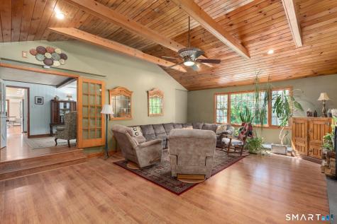 3289 Phelps Road Suffield CT 06093