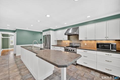 697 Woodtick Road Waterbury CT 06705