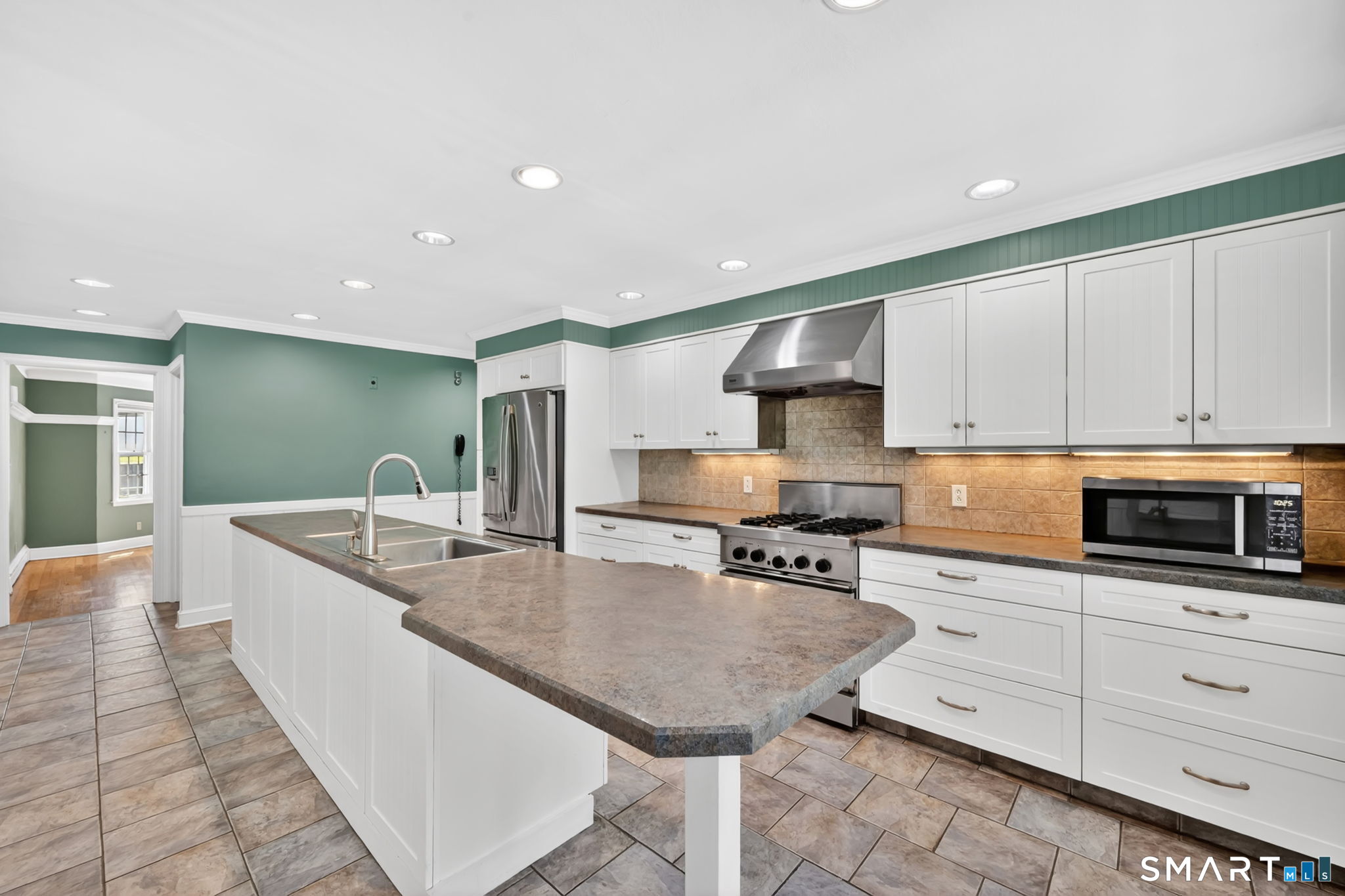 697 Woodtick Road Waterbury CT 06705