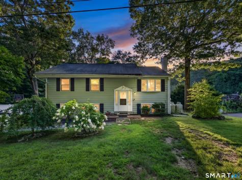25 Brickyard Road Clinton CT 06413