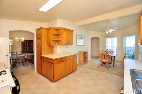 13 Laurel Circle East Windsor CT 06088