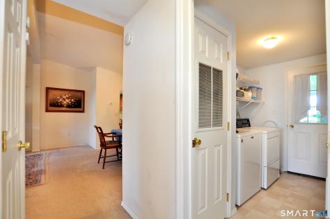 13 Laurel Circle East Windsor CT 06088