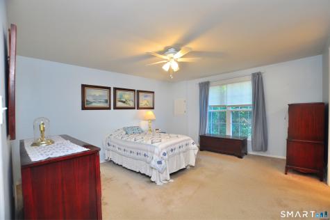 13 Laurel Circle East Windsor CT 06088