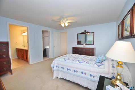 13 Laurel Circle East Windsor CT 06088
