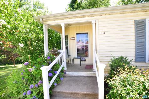 13 Laurel Circle East Windsor CT 06088