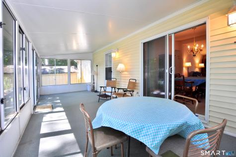 13 Laurel Circle East Windsor CT 06088