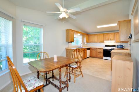 13 Laurel Circle East Windsor CT 06088