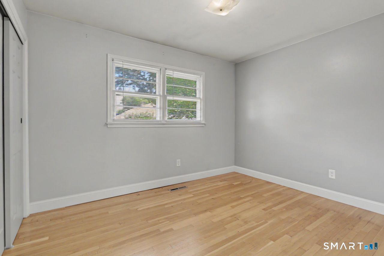 102 Andrews Avenue Milford CT 06460