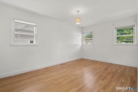 102 Andrews Avenue Milford CT 06460