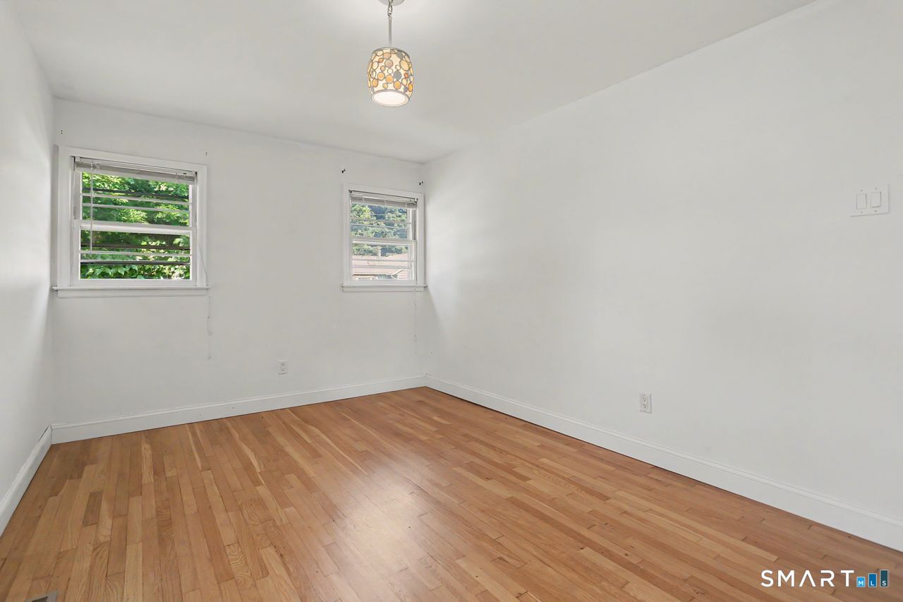 102 Andrews Avenue Milford CT 06460