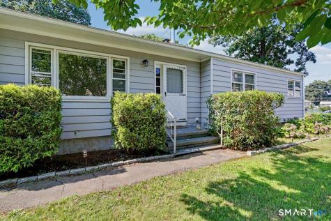 102 Andrews Avenue Milford CT 06460
