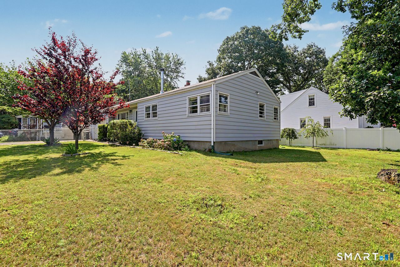 102 Andrews Avenue Milford CT 06460
