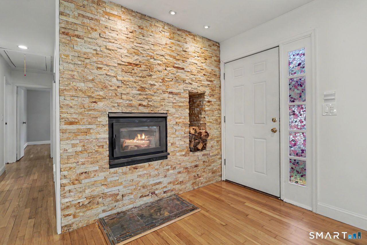 102 Andrews Avenue Milford CT 06460