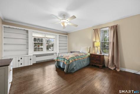 26 Fernbel Lane West Hartford CT 06107