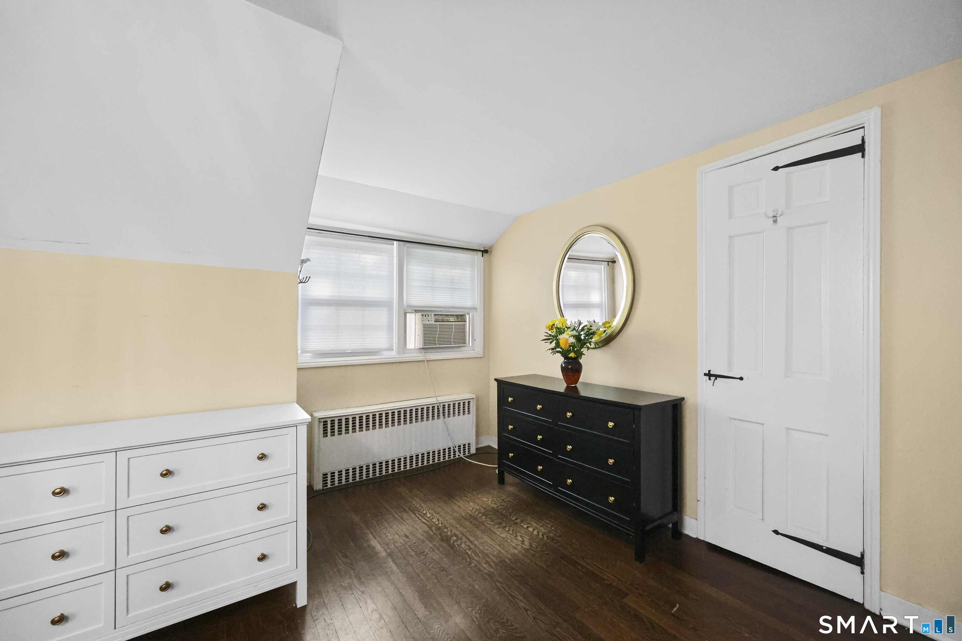26 Fernbel Lane West Hartford CT 06107