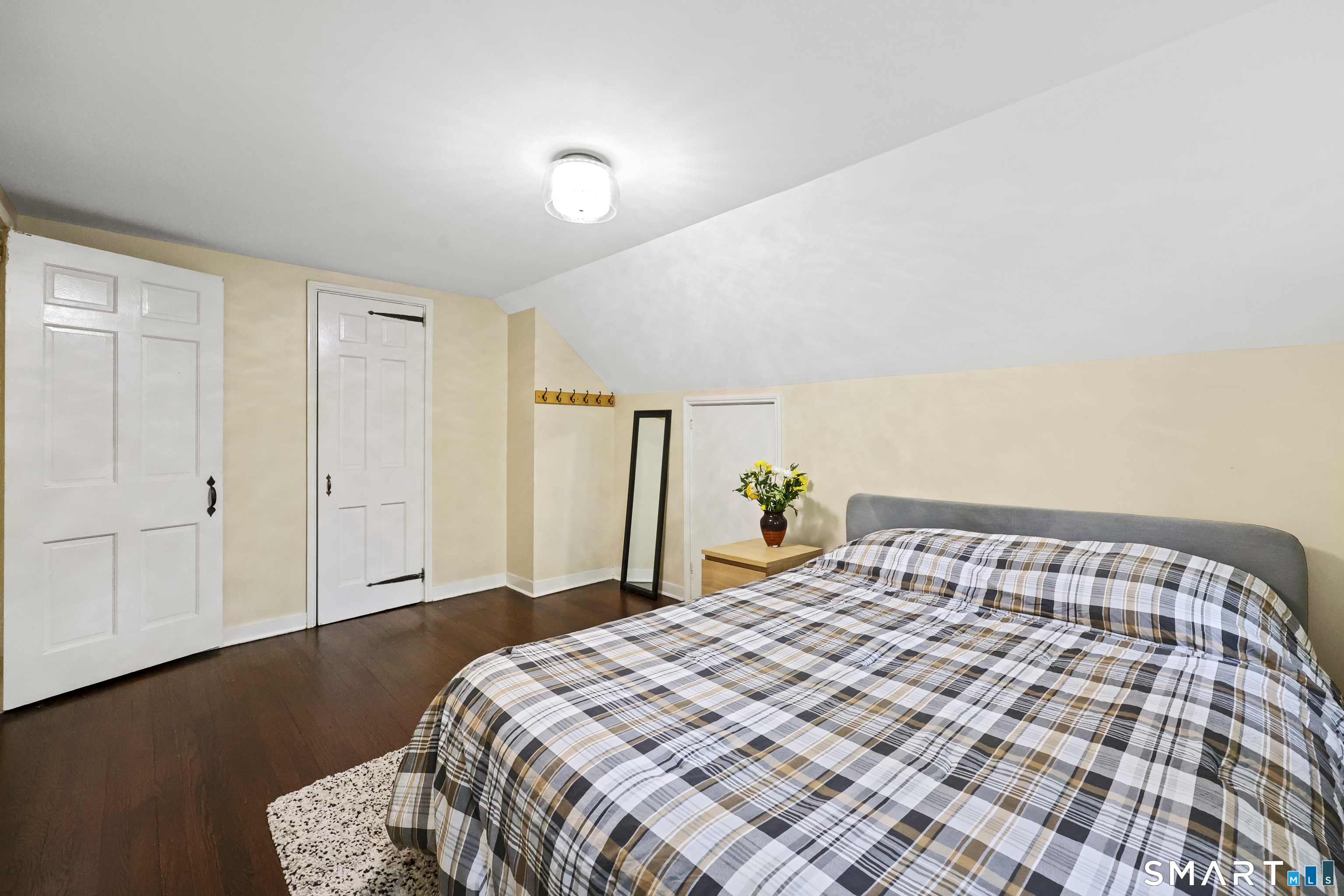 26 Fernbel Lane West Hartford CT 06107