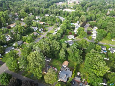 26 Fernbel Lane West Hartford CT 06107