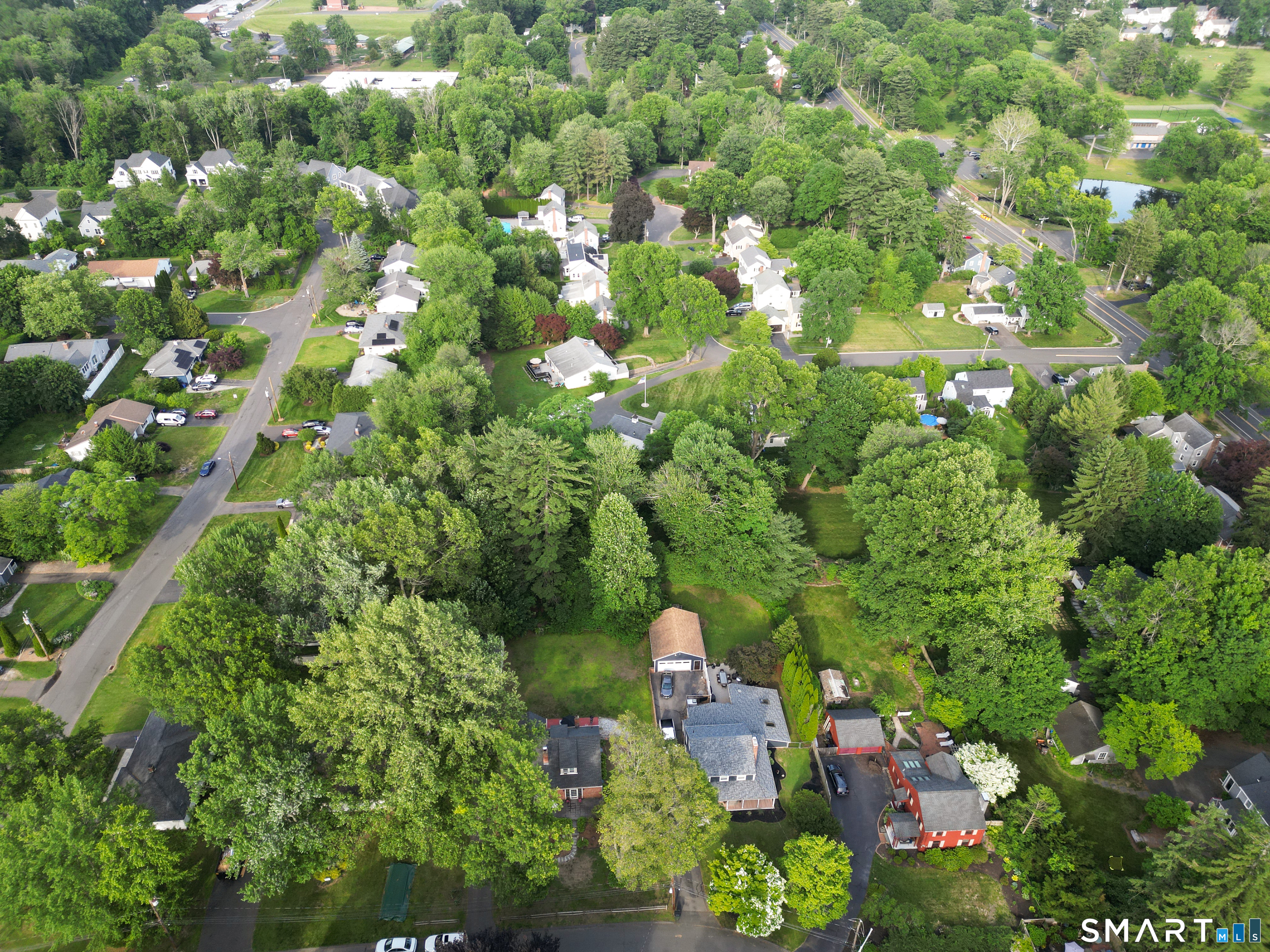26 Fernbel Lane West Hartford CT 06107