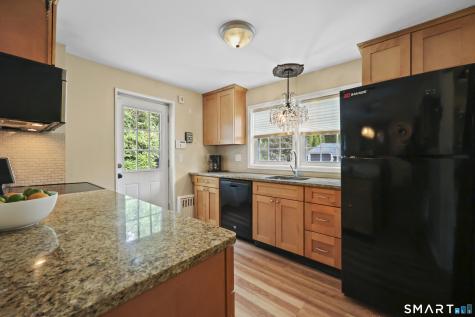 26 Fernbel Lane West Hartford CT 06107