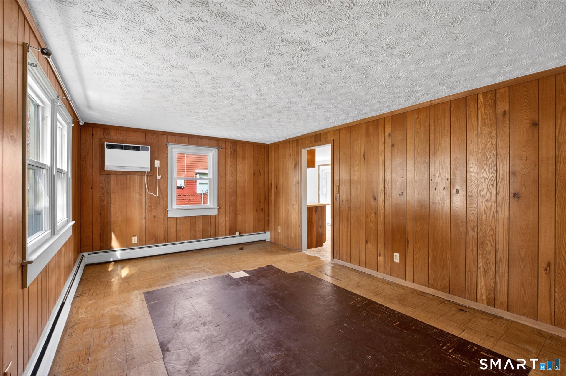 211 Woodycrest Drive East Hartford CT 06118