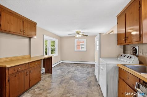 211 Woodycrest Drive East Hartford CT 06118