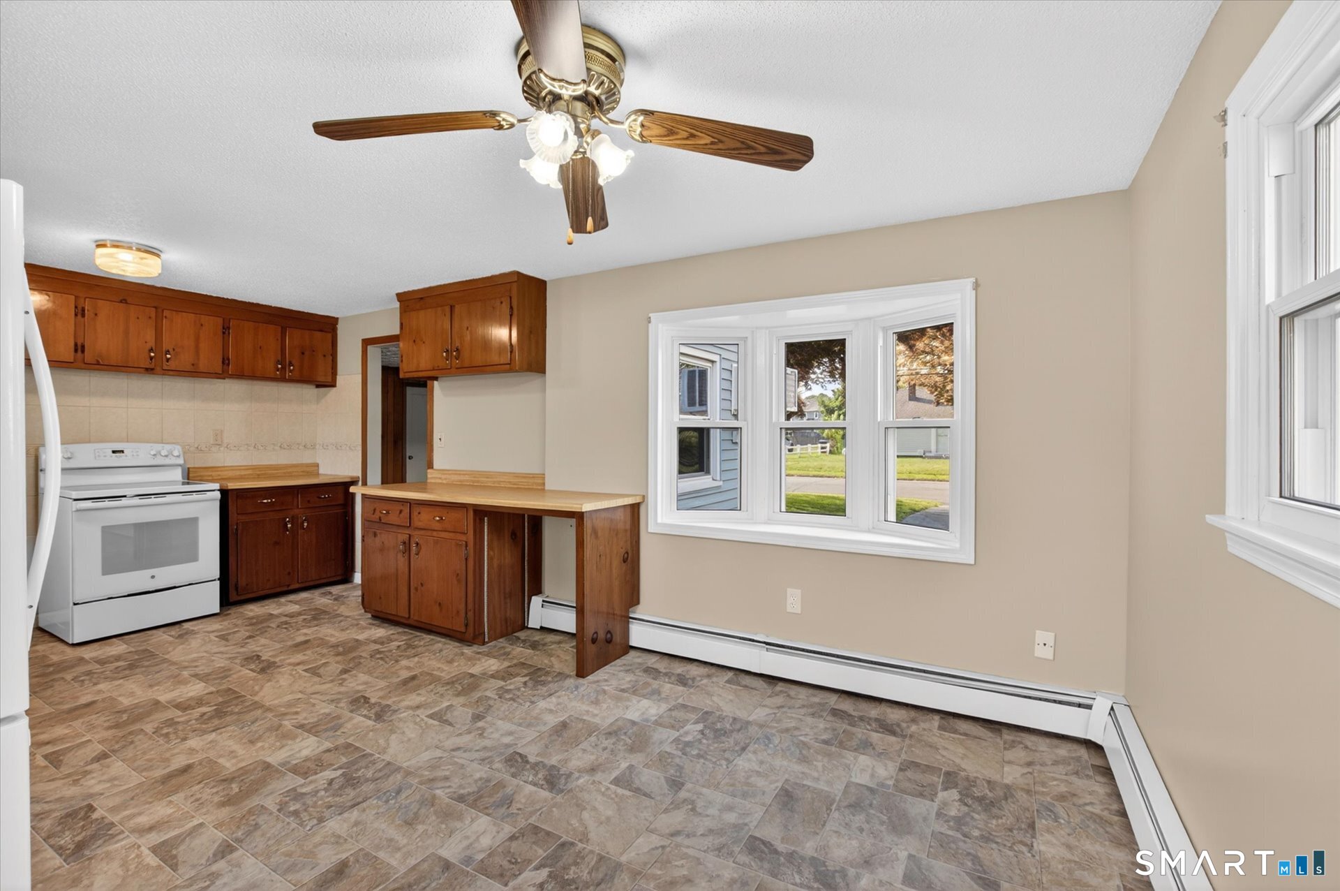 211 Woodycrest Drive East Hartford CT 06118