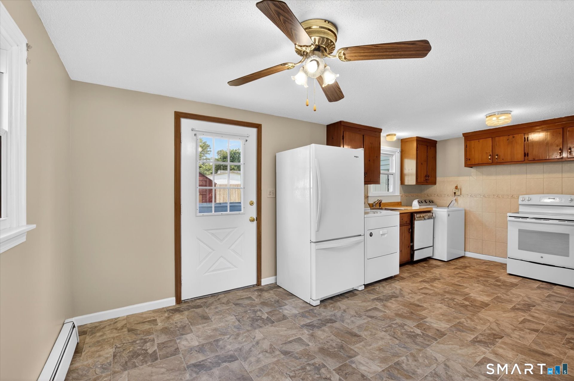 211 Woodycrest Drive East Hartford CT 06118