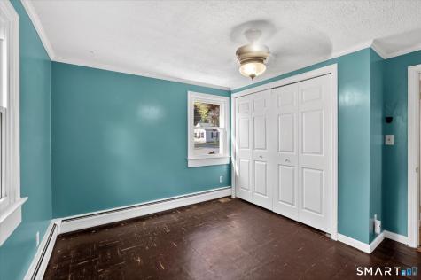 211 Woodycrest Drive East Hartford CT 06118