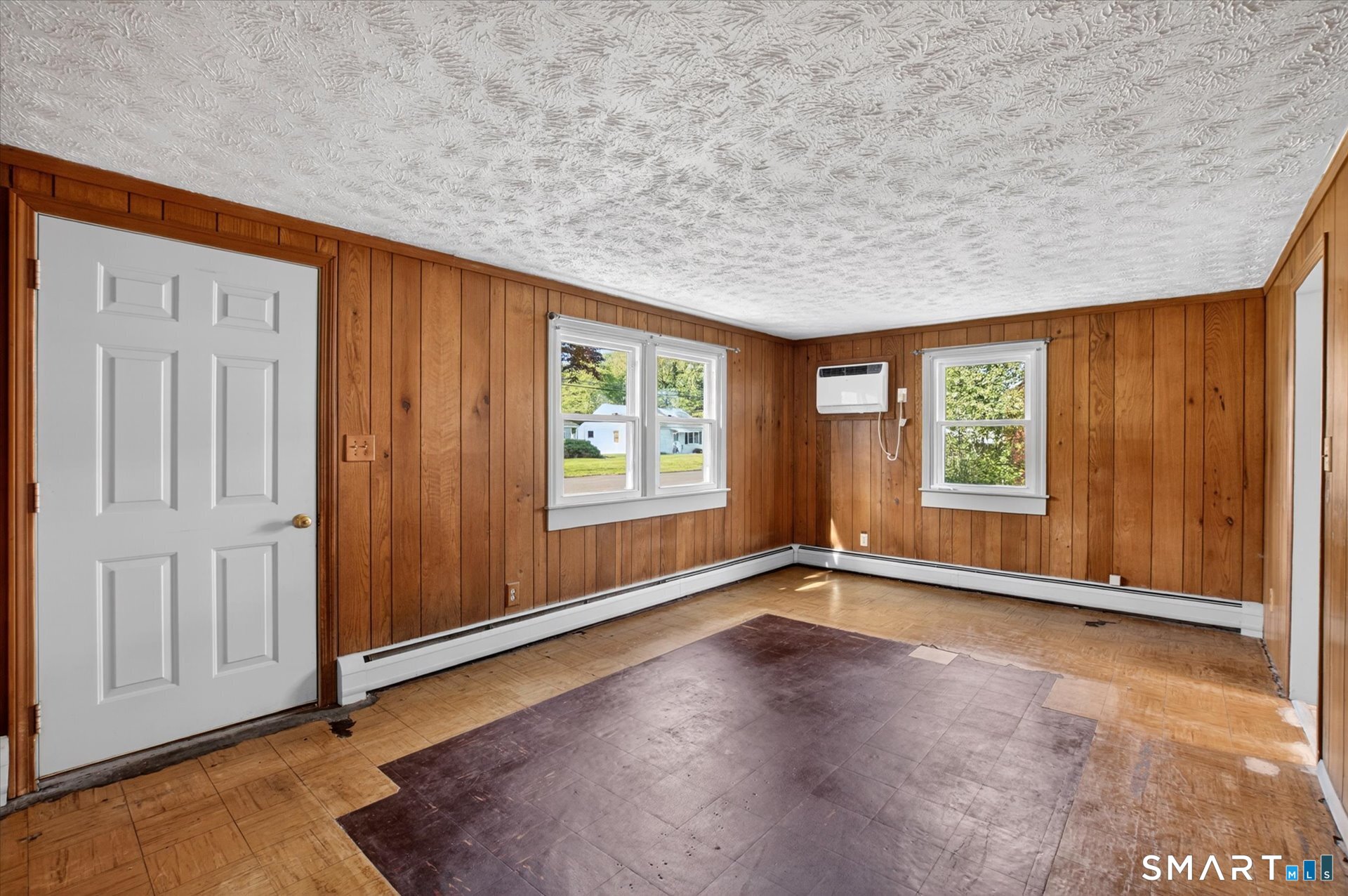 211 Woodycrest Drive East Hartford CT 06118