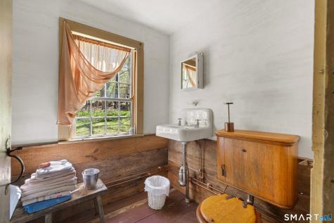 1210 Route 169 Route Woodstock CT 06281